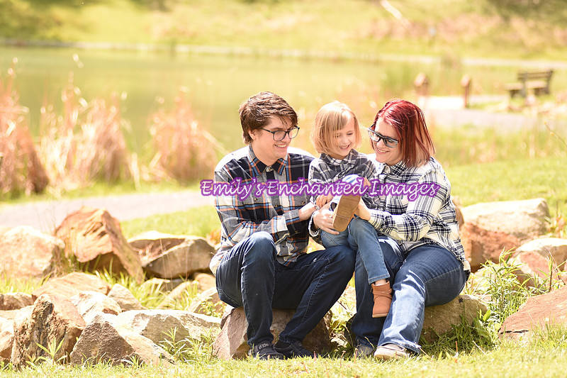 Emily Roxel Emily's Enchanted Images Professional Photography | Troxel Family